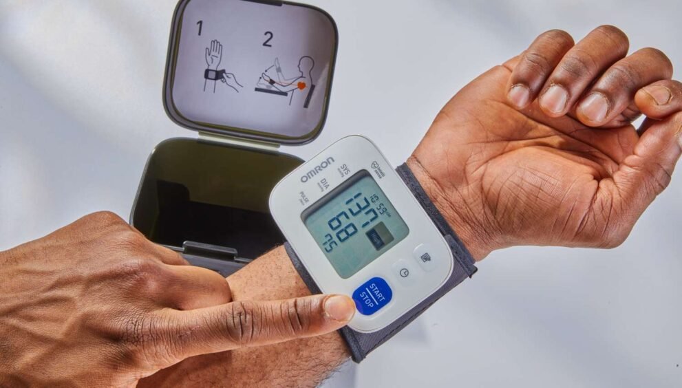 blood pressure tester cvs