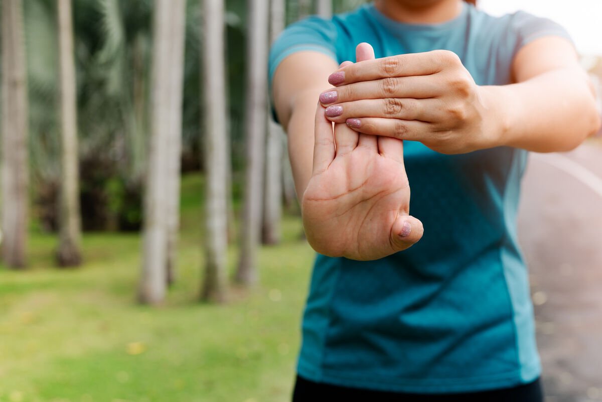 wrist flexor stretch