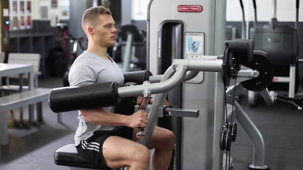 lateral raises Machine
